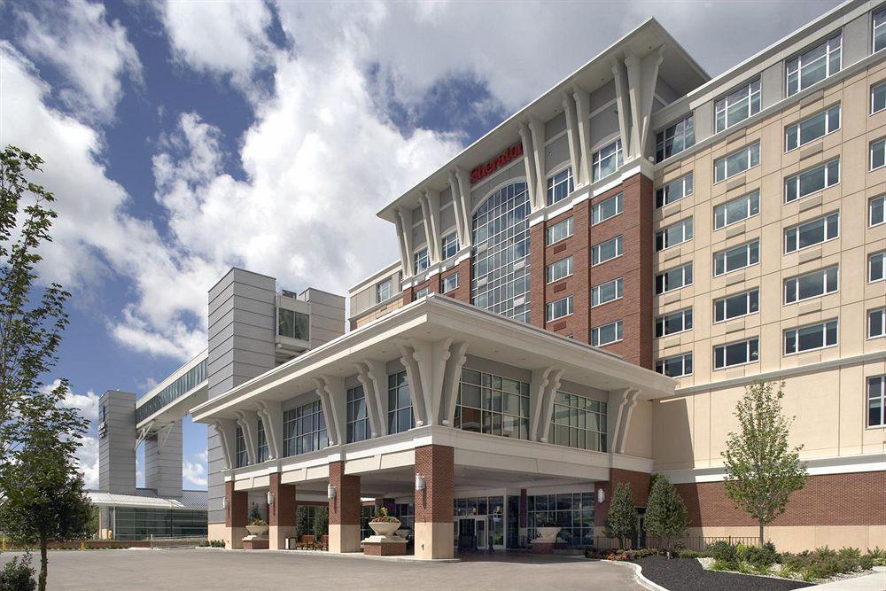 Sheraton Erie Bayfront Hotel Exterior photo