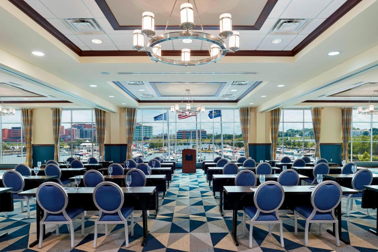 Sheraton Erie Bayfront Hotel Exterior photo